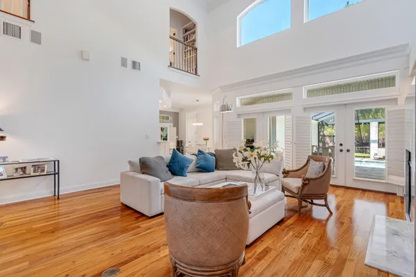 $1,275,000 | 111 Troy Circle, Fort Walton Beach, FL 32547