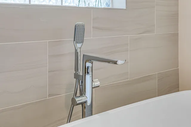 $1,350,000 | 111 Troy Circle, Fort Walton Beach, FL 32547