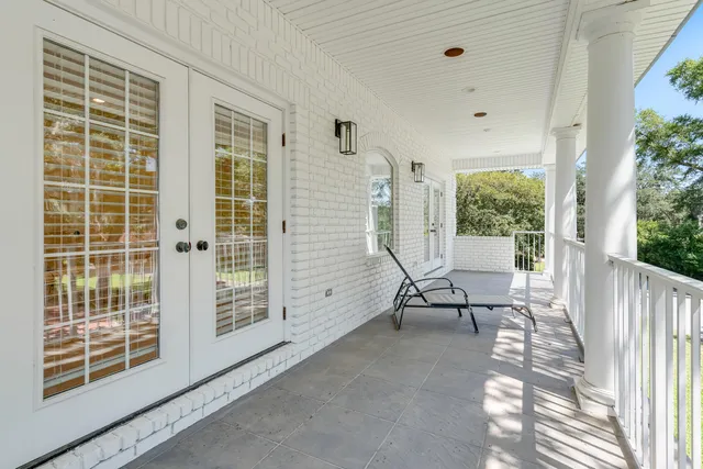 $1,350,000 | 111 Troy Circle, Fort Walton Beach, FL 32547