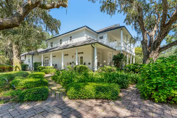 $1,275,000 | 111 Troy Circle, Fort Walton Beach, FL 32547