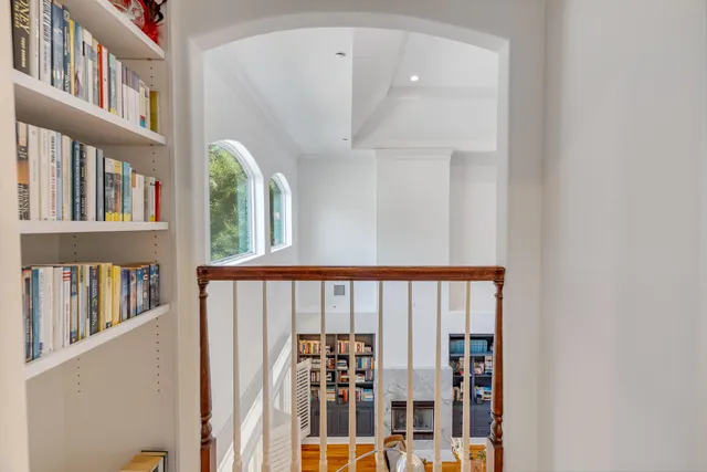 $1,350,000 | 111 Troy Circle, Fort Walton Beach, FL 32547