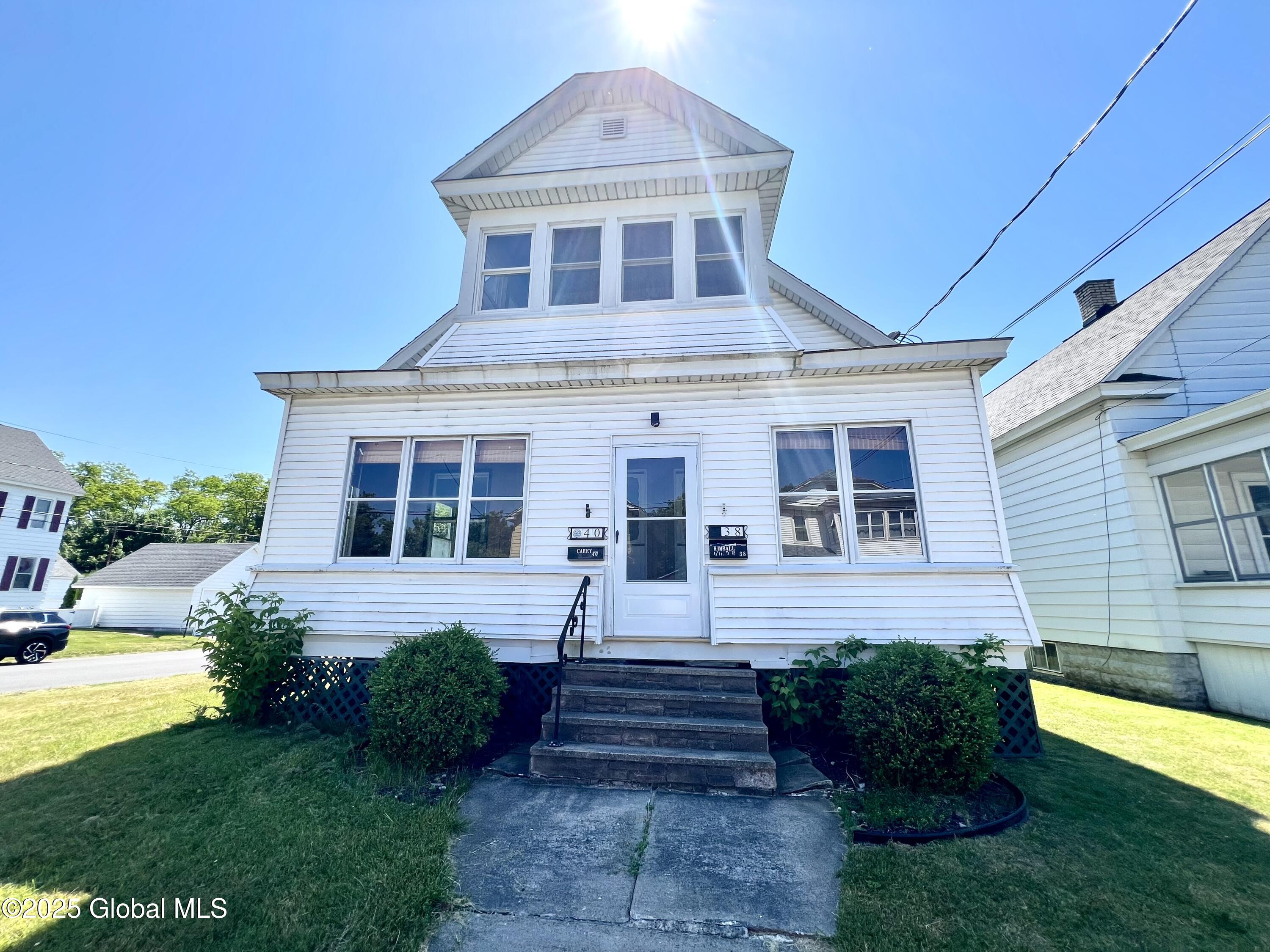 40 Mathias Avenue, Unit UPSTAIRS APARTMENT 2 Amsterdam, NY 12010 - Photo 1 of 15 IMG_2635