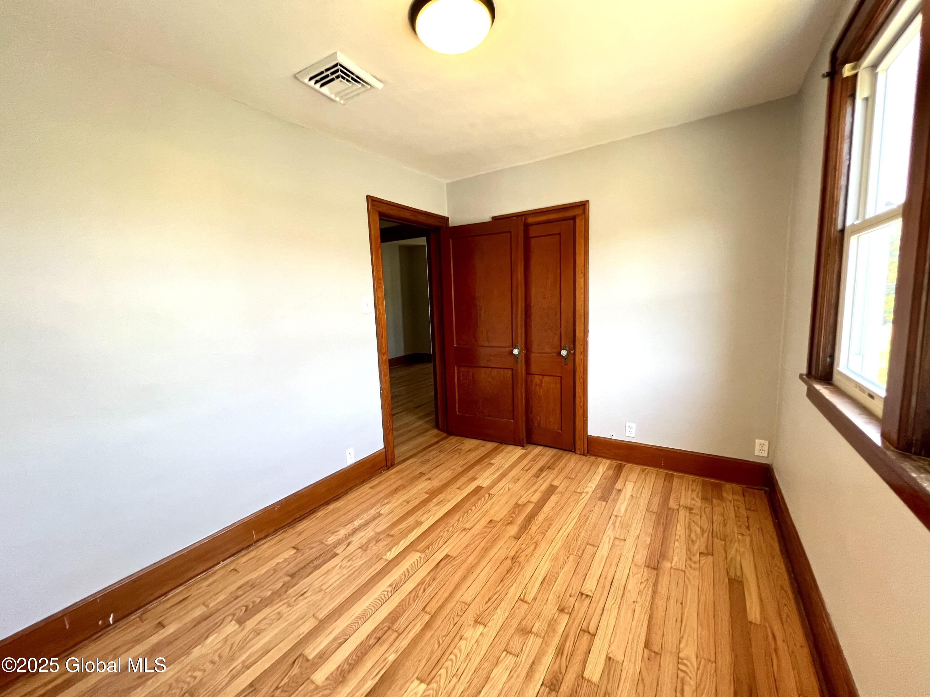 40 Mathias Avenue, Unit UPSTAIRS APARTMENT 2 Amsterdam, NY 12010 - Photo 8 of 15 IMG_2626