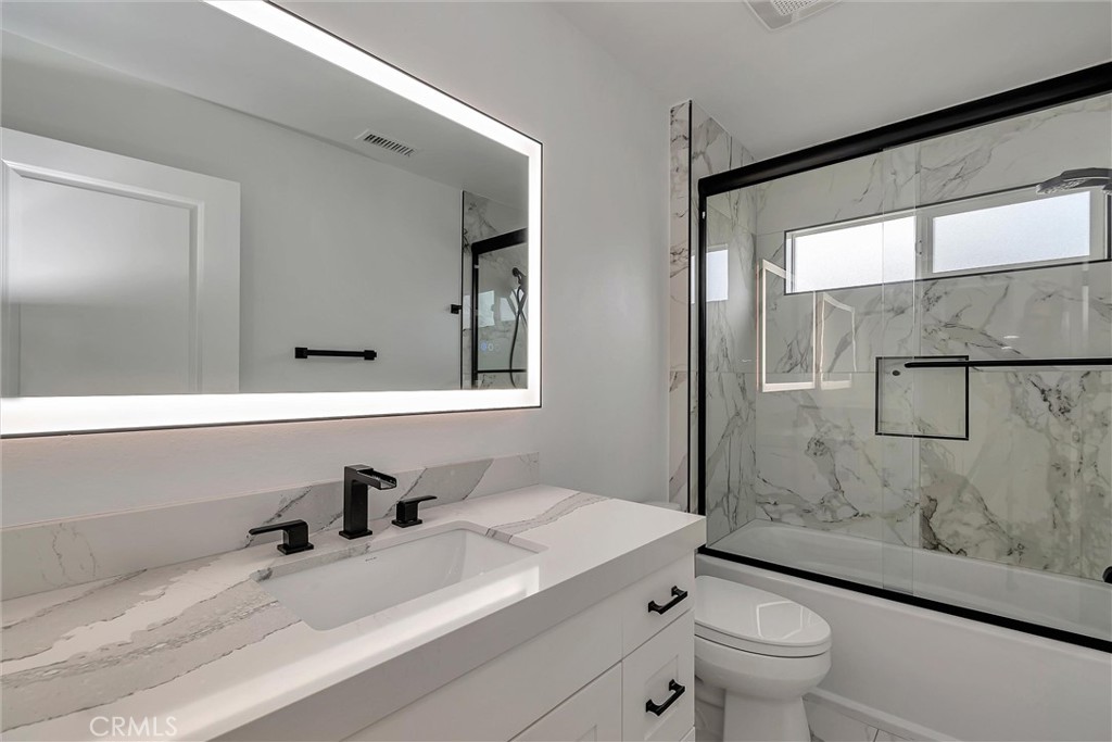 11205 Ravenna Lane Porter Ranch, CA 91326 - Photo 27 of 50 Gallery Image 27