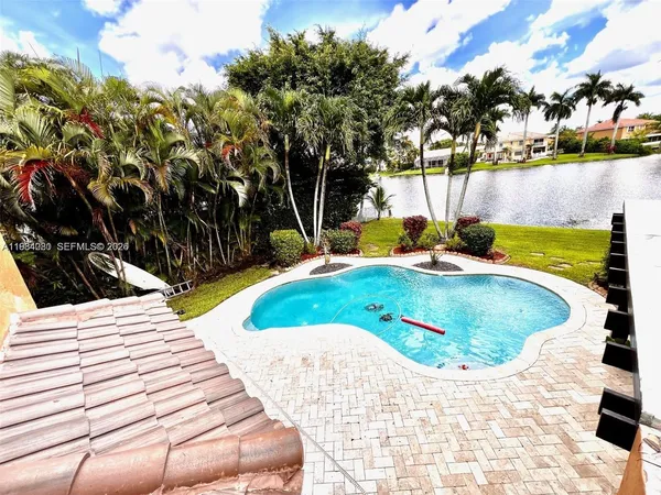 $6,300 | 19909 Southwest 7th Place, Pembroke Pines, FL 33029