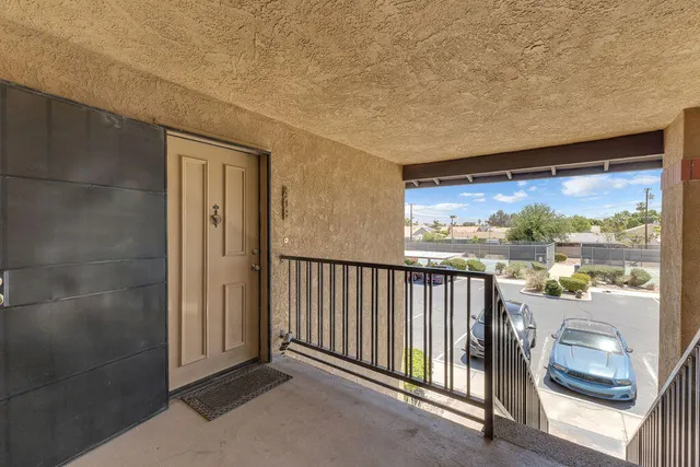 $299,900 | 31200 Landau Boulevard, Unit 408, Cathedral City, CA 92234