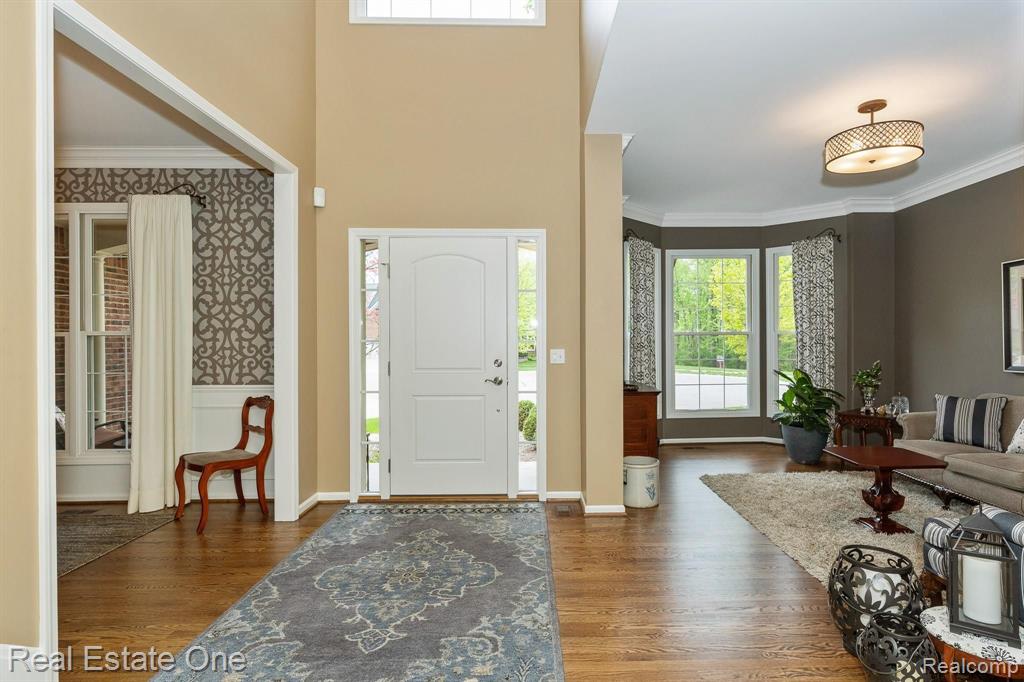 1177 Chesapeake Rochester Hills, MI 48307 - Photo 5 of 63