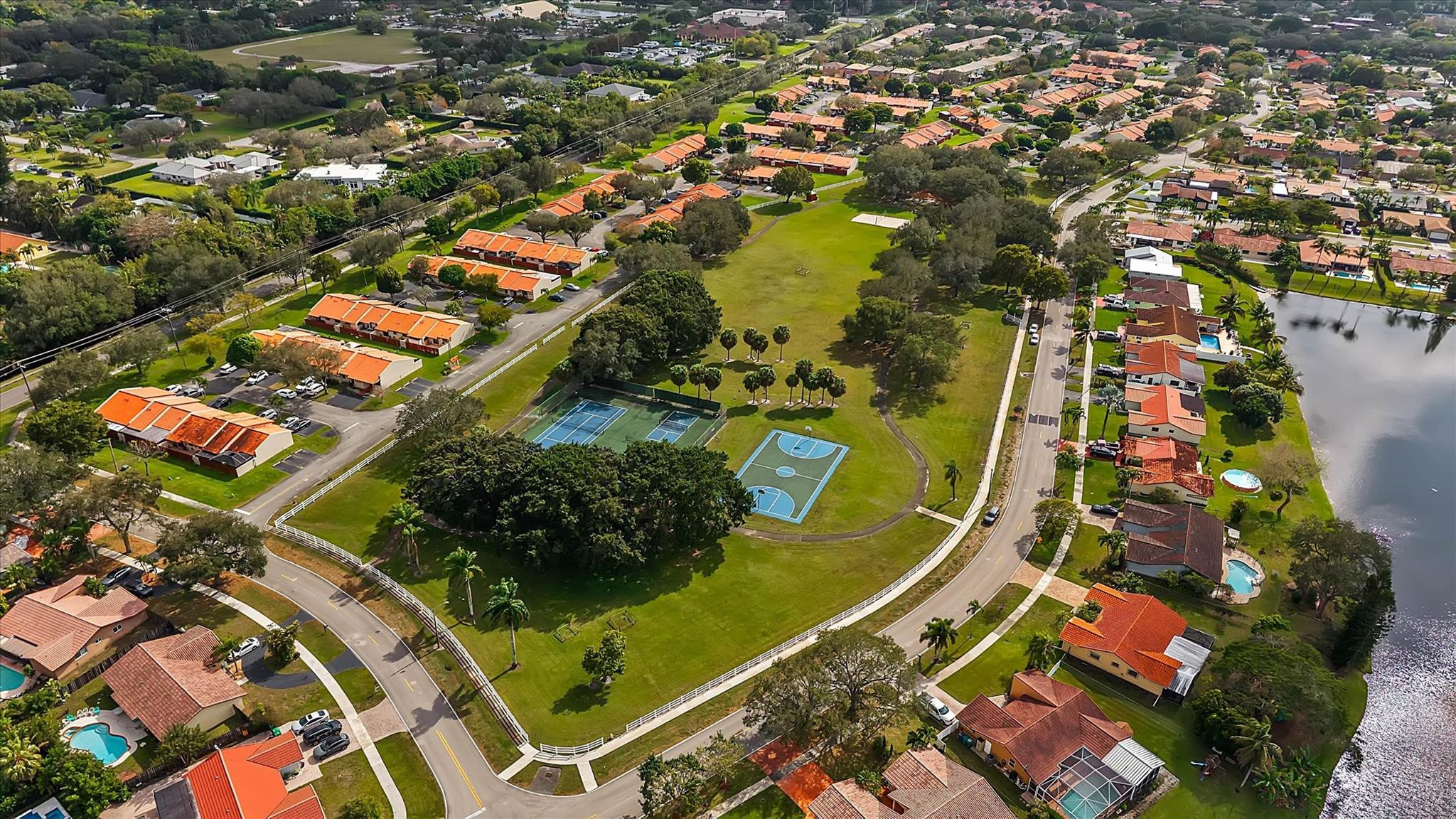 11288 Southwest 59th Court Cooper City, FL 33330 - Photo 31 of 32 an aerial view of residential houses with outdoor space