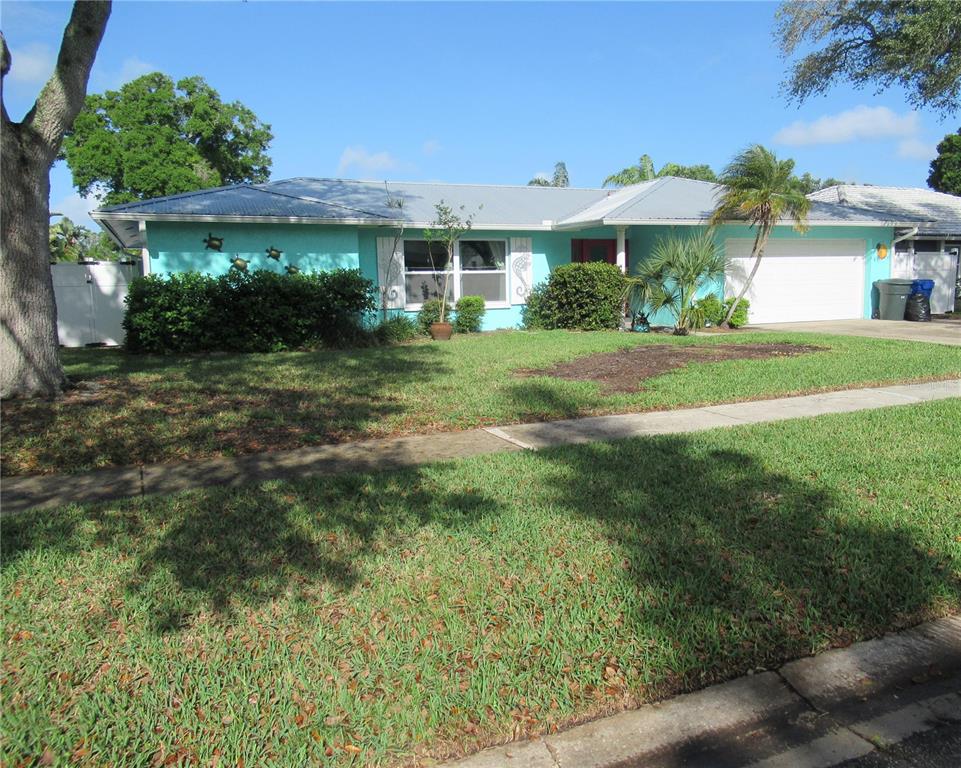 1250 Dinnerbell Lane East Dunedin, FL 34698 - Photo 1 of 44