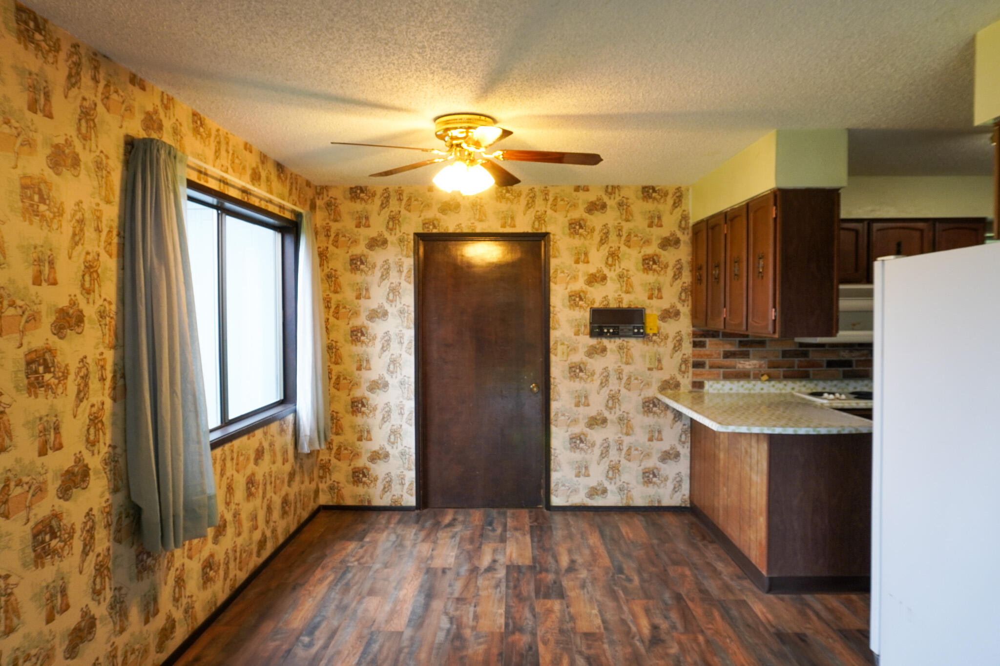 2025 Alta Vista Road Eagle Point, OR 97524 - Photo 11 of 41 DSC00048