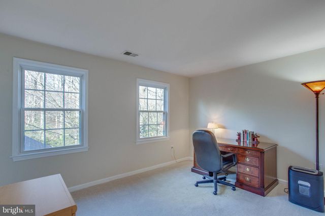 $770,000 | 10005 Whitefield Street, Fairfax, VA 22032