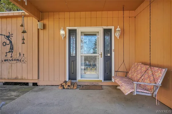 $299,999 | 7780 Irish Hill Road, Ellicottville, NY 14171