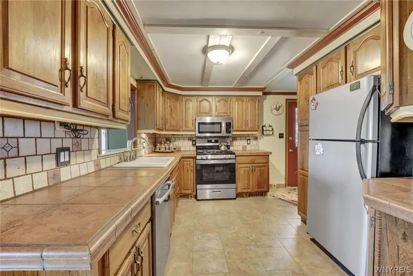 $299,999 | 7780 Irish Hill Road, Ellicottville, NY 14171