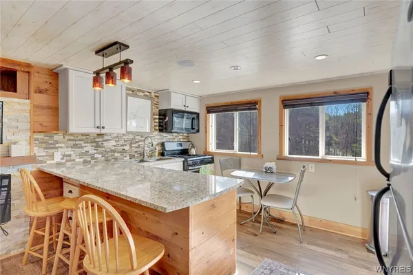 $299,999 | 7780 Irish Hill Road, Ellicottville, NY 14171