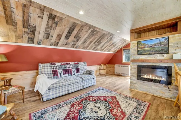 $299,999 | 7780 Irish Hill Road, Ellicottville, NY 14171