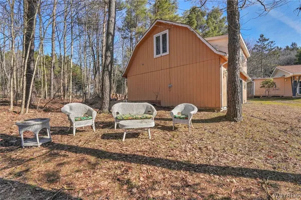 $299,999 | 7780 Irish Hill Road, Ellicottville, NY 14171