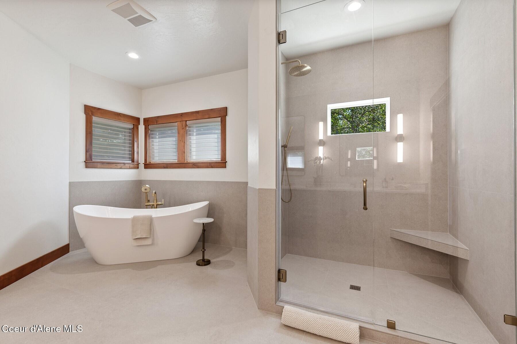3674 East Basin Falls Road Hayden, ID 83835 - Photo 33 of 70 Soaking Tub and Glass Shower