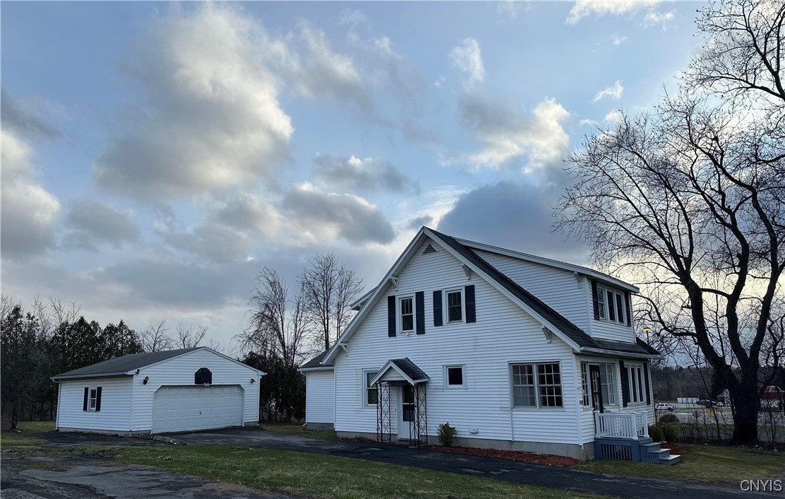 3428 Seneca Turnpike Lenox, NY 13032 - Photo 2 of 14