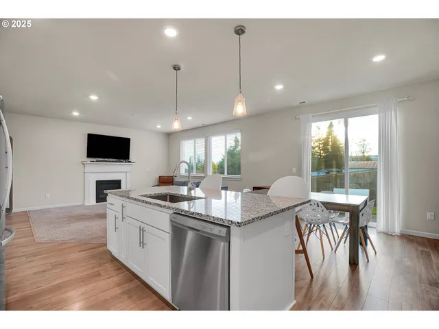 $485,000 | 59621 Emerald Loop, St. Helens, OR 97051