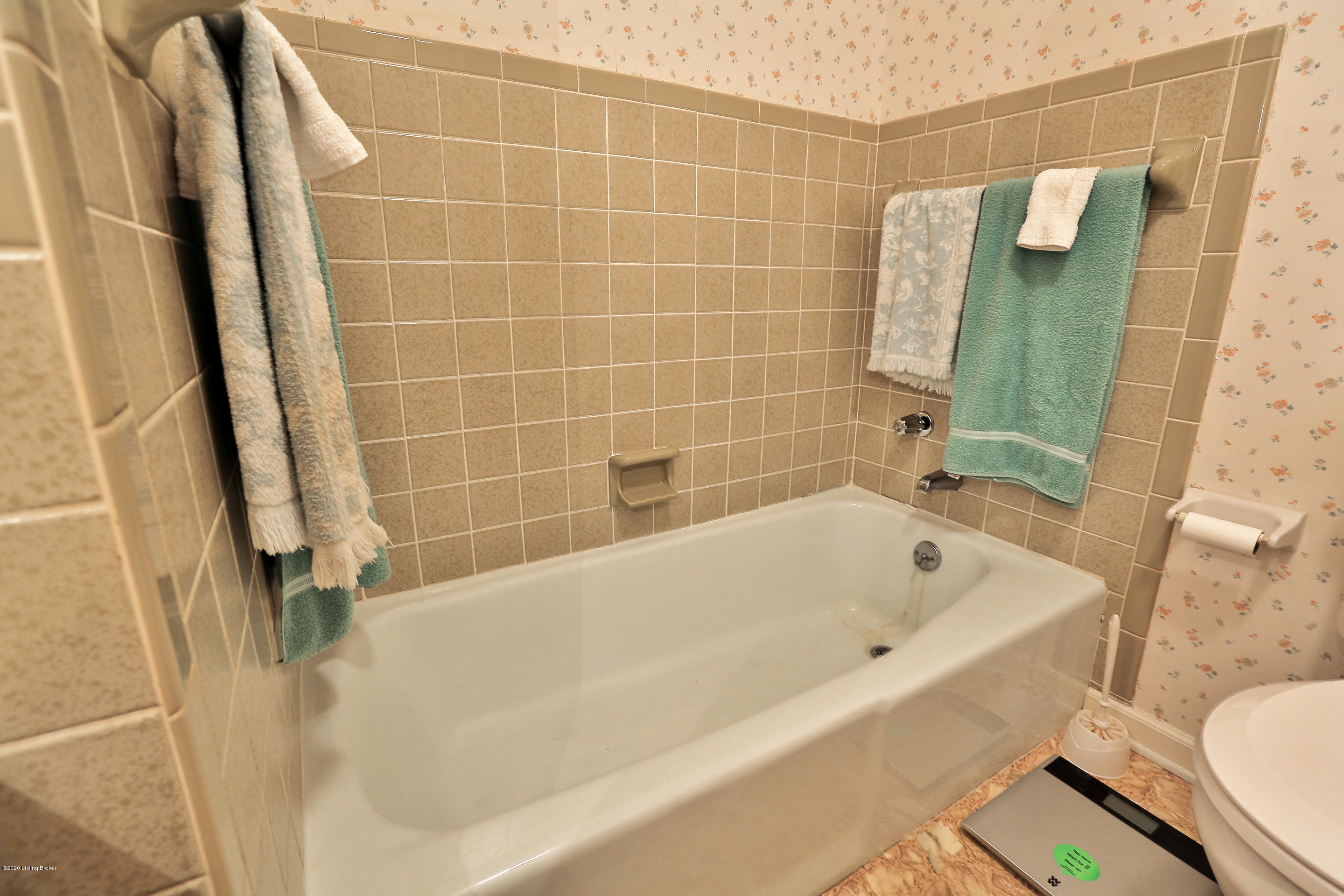 318 Drennon Road New Castle, KY 40050 - Photo 21 of 23 CT6C2640