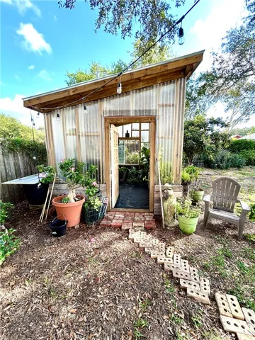 a view of outdoor space yard patio and deck