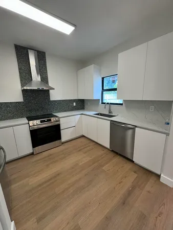 $3,200 | 795 Highland Drive, West Palm Beach, FL 33405