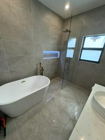 $3,200 | 795 Highland Drive, West Palm Beach, FL 33405