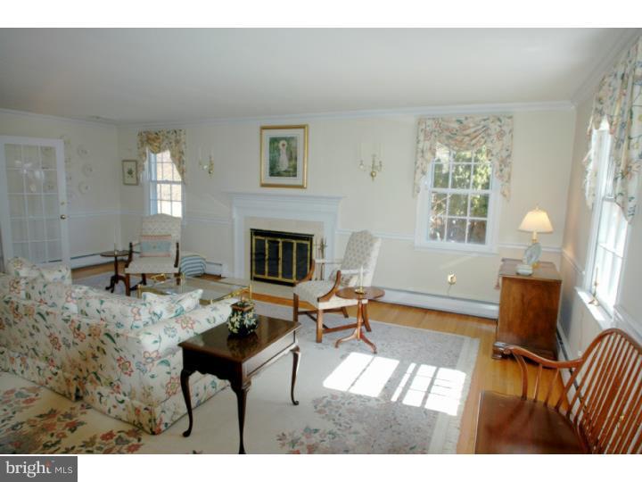 155 Ladderback Lane Devon, PA 19333 - Photo 12 of 24 Living Room