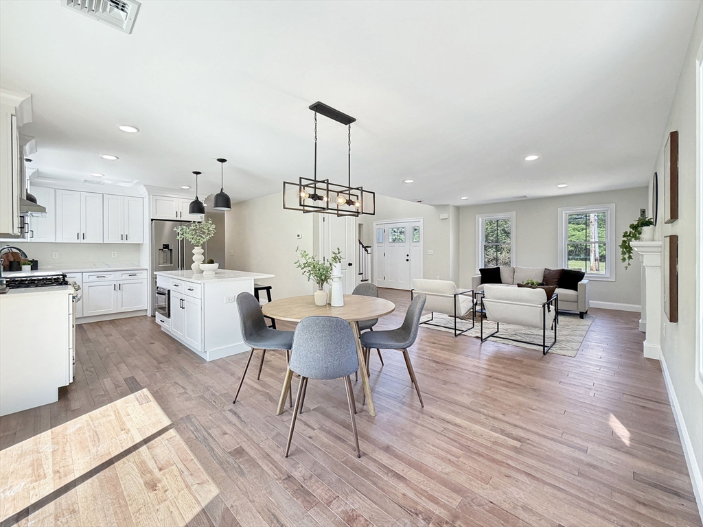 247 Braley Hill Road Rochester, MA 02770 - Photo 17 of 33