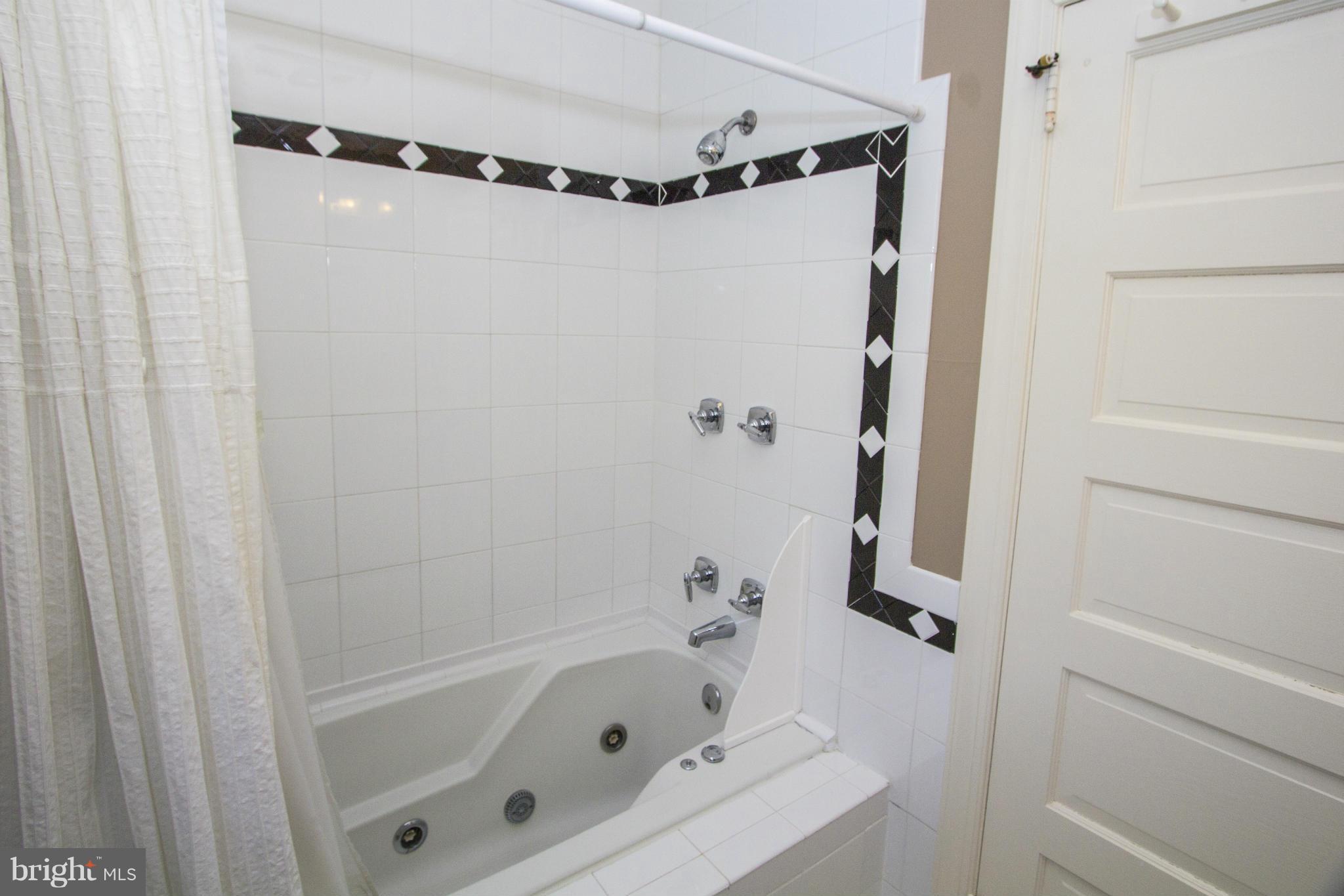 5219 Goddard Road Bethesda, MD 20814 - Photo 15 of 30 Stylish Bathroom