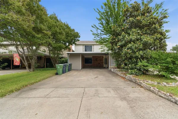 $1,850 | 2113 Fleur De Lis Court, Arlington, TX 76012