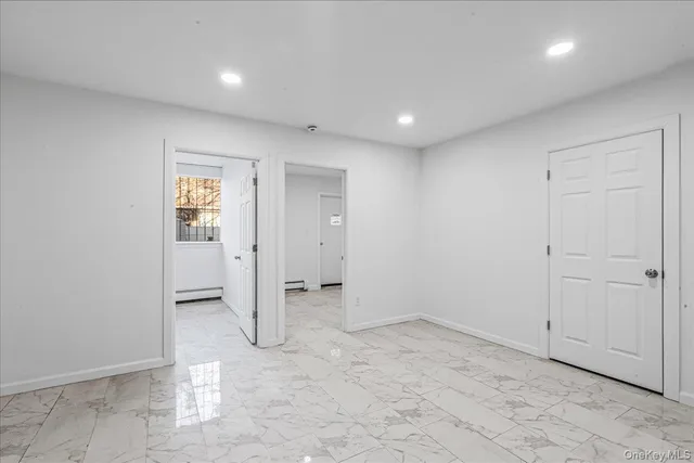 $5,200 | 953 A East 217th Street, Unit DUPLEX(1STFL 2NDFL) | Williamsbridge