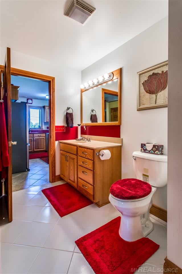 4805 North Lakeshore Road Deckerville, MI 48427 - Photo 41 of 50 31356262-42.JPG