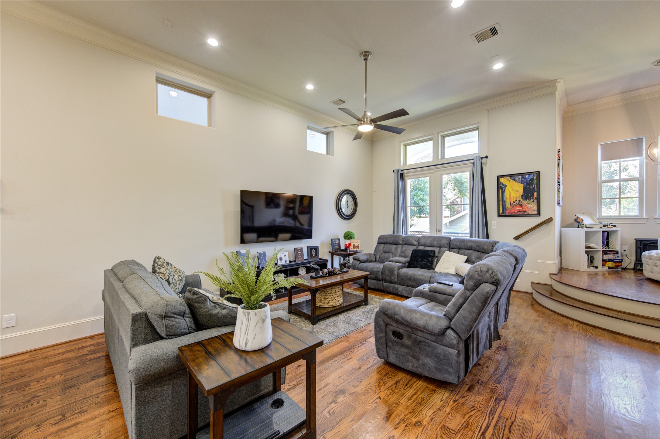 411 West 17th Street, Unit B Houston, TX 77008 - Photo 3 of 50