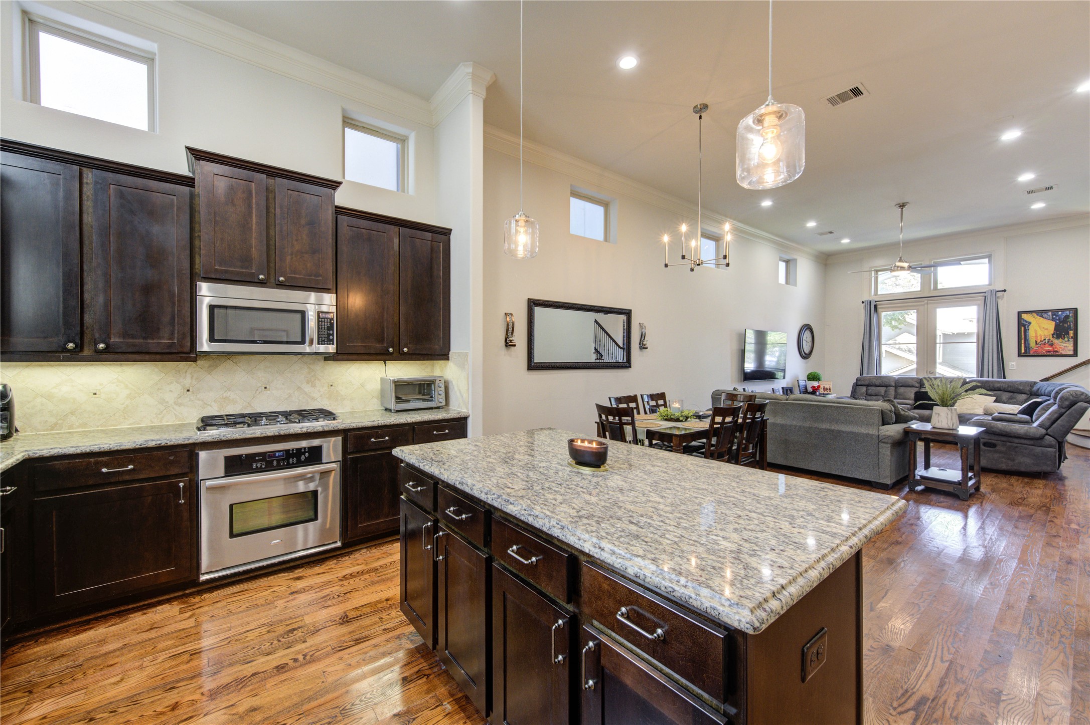 411 West 17th Street, Unit B Houston, TX 77008 - Photo 6 of 50