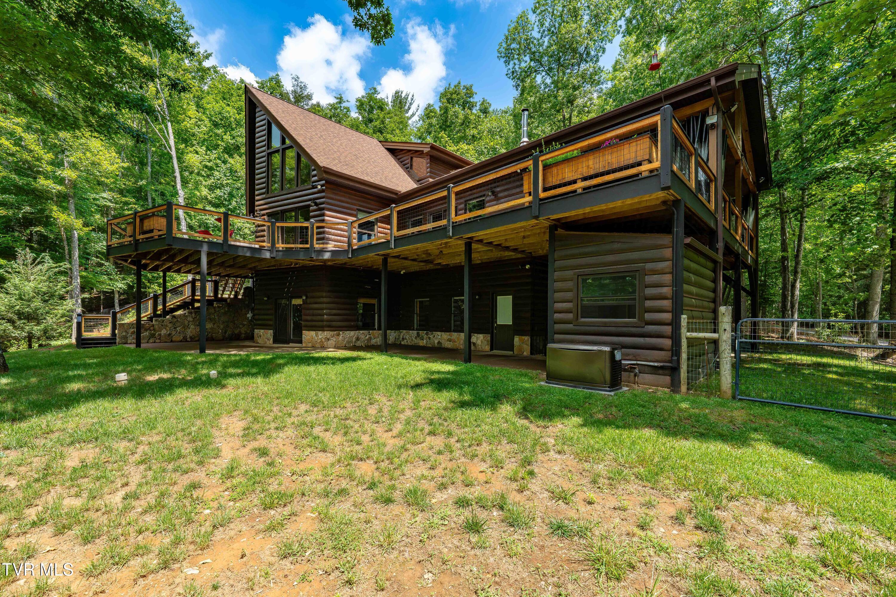 191 Bear Ridge Drive Butler, TN 37640 - Photo 72 of 80 191 Bear Ridge Dr (33 of 80)