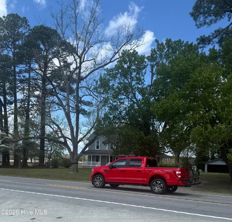 $169,900 | 18981 Highway 264, Pinetown, NC 27865