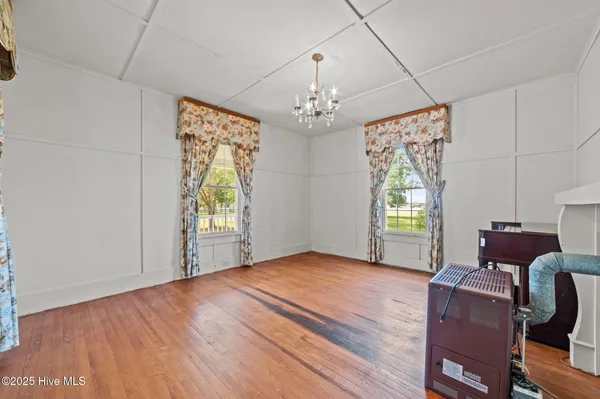 $169,900 | 18981 Highway 264, Pinetown, NC 27865