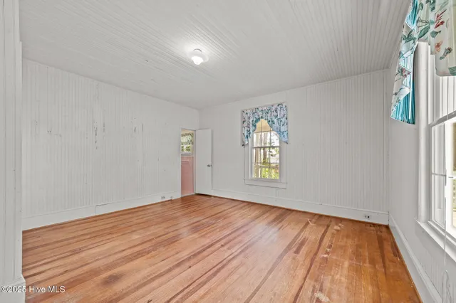 $215,000 | 18981 Highway 264, Pinetown, NC 27865