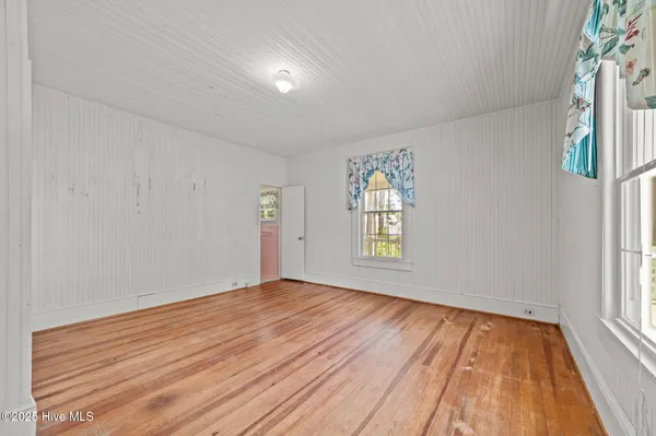 $169,900 | 18981 Highway 264, Pinetown, NC 27865