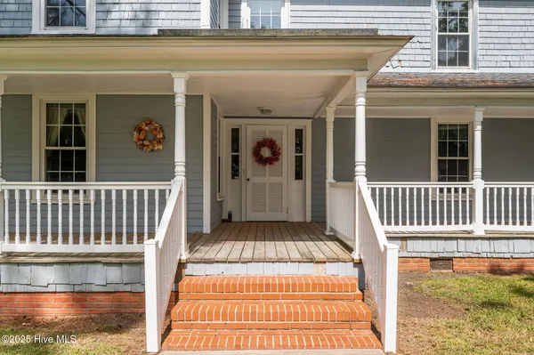 $169,900 | 18981 Highway 264, Pinetown, NC 27865