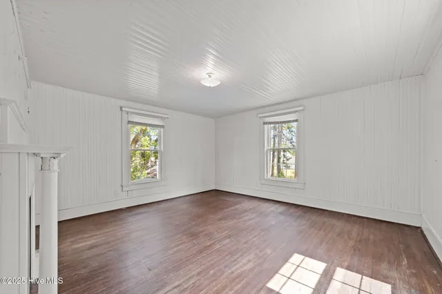 $215,000 | 18981 Highway 264, Pinetown, NC 27865