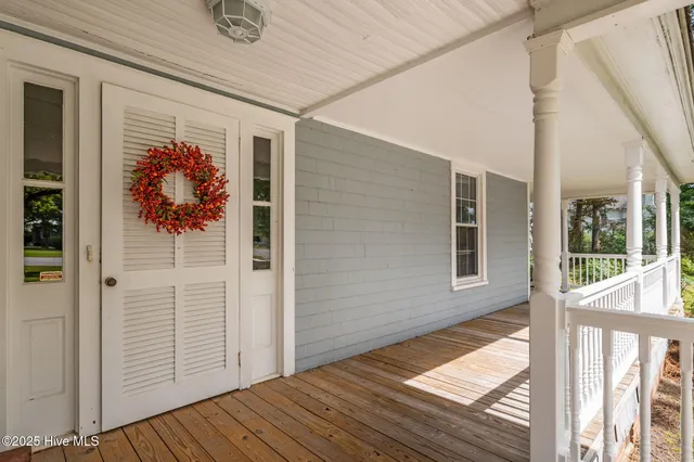 $215,000 | 18981 Highway 264, Pinetown, NC 27865