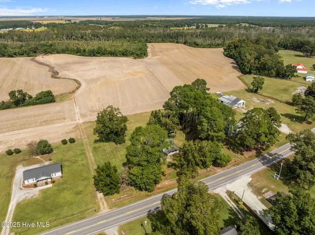 $215,000 | 18981 Highway 264, Pinetown, NC 27865