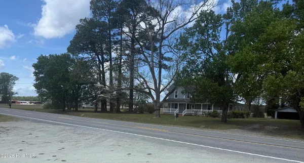 $169,900 | 18981 Highway 264, Pinetown, NC 27865