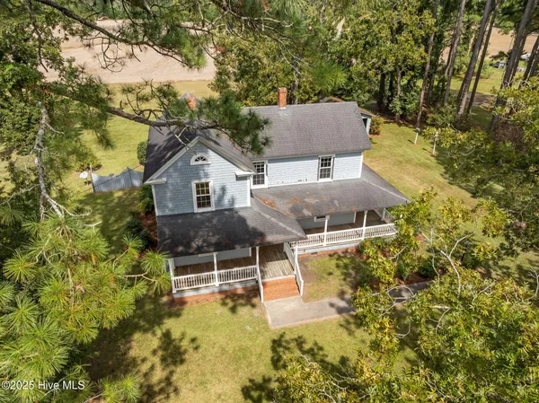 $169,900 | 18981 Highway 264, Pinetown, NC 27865