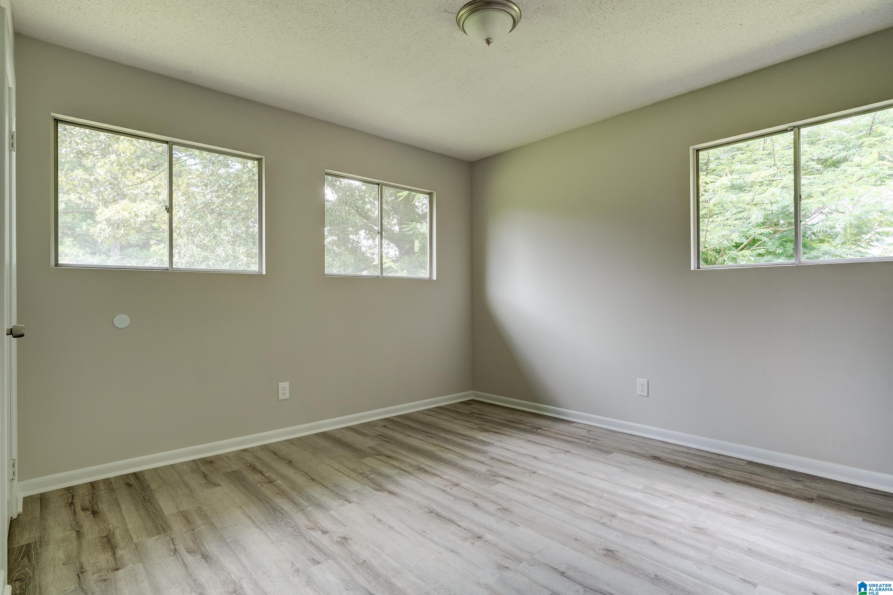 690 Dates Circle Bessemer, AL 35023 - Photo 17 of 23
