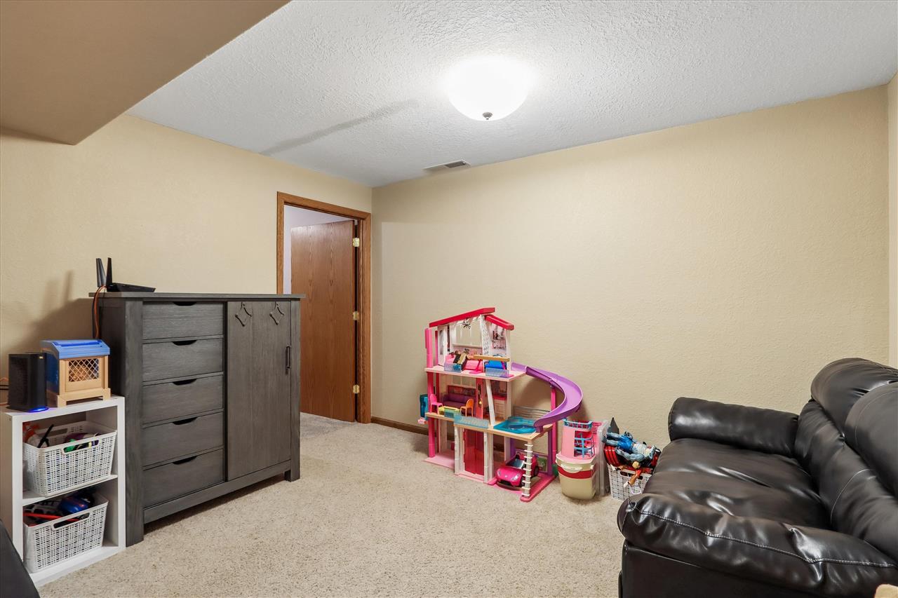 451 Elm Street Riverside, IA 52327 - Photo 14 of 22 Gallery Image 14