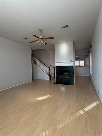 a view of a livingroom with furniture