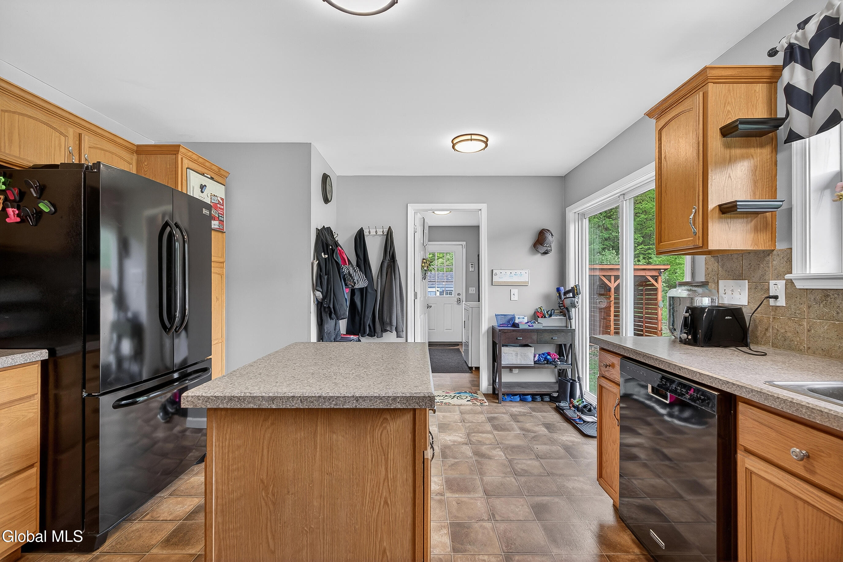 170 Sullivan Road Charleston, NY 12066 - Photo 17 of 81 053-170-Sullivan-Road-Esperance-NY-12066